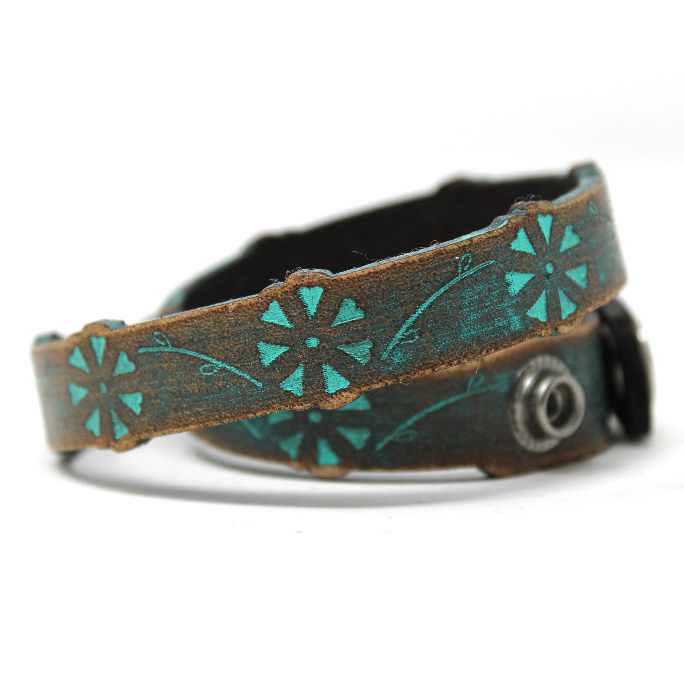 Women's Leather Wrap - Flower Chain